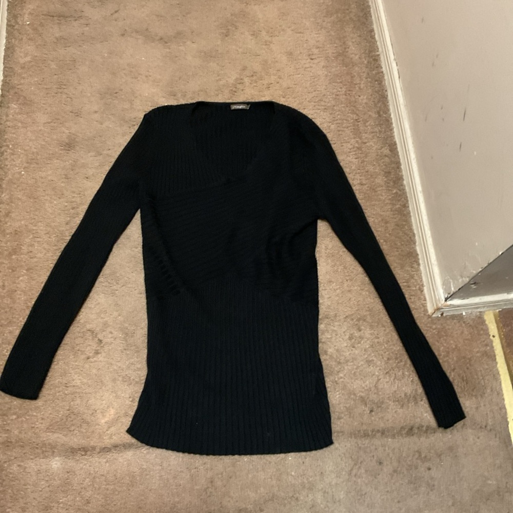 JMclaughlin Black rib Textured Body Con Sweater Size Large
